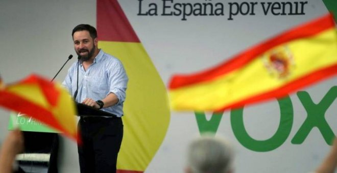 Vox quiere que el Gobierno andaluz les defienda, acabar con las leyes LGTBi y contra la violencia machista y liquidar el 28-F