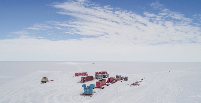 Hallan vida en un lago subglacial a más de mil metros de profundidad en la Antártida