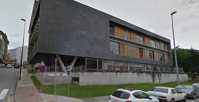 Dos ancianos la emprenden a navajazos en un centro social de Lugo a causa del dominó