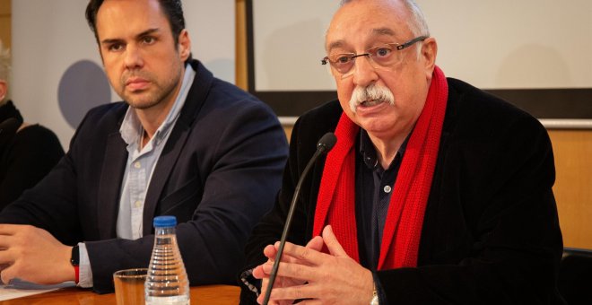 Los VTC exigen la dimisión de Damià Calvet y eliminar la precontratación en Barcelona