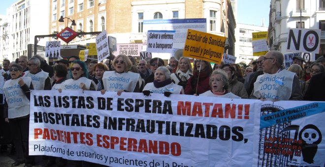 La Marea Blanca protesta contra los recortes y otras noticias destacadas del fin de semana