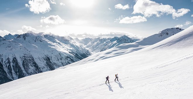 Dan por muertos a tres de los mejores alpinistas del mundo desaparecidos tras una avalancha en Canadá