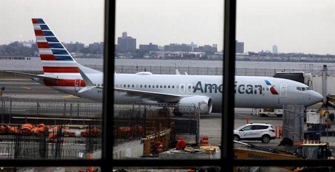 Boeing admite las similitudes entre los accidentes de dos 737 MAX y el "alto volumen de trabajo" de sus pilotos