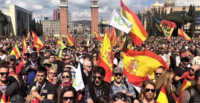 Vox pincha en el arranque de su campaña en Catalunya y atrae solo a 5.000 personas
