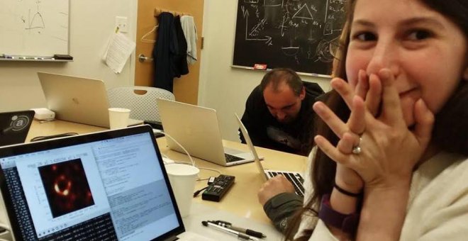 Katie Bouman, la joven investigadora que ha sido clave para lograr la histórica imagen del agujero negro