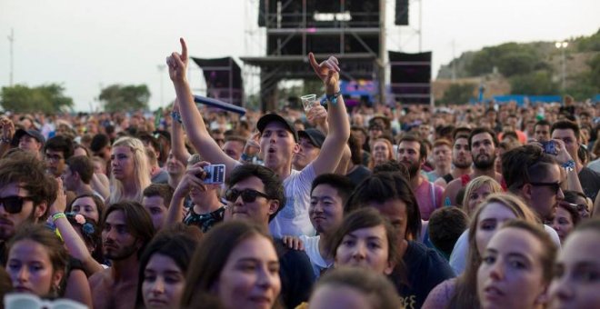 Precariedad, falsos autónomos o tocar por la cara: el otro caché de los músicos en festivales