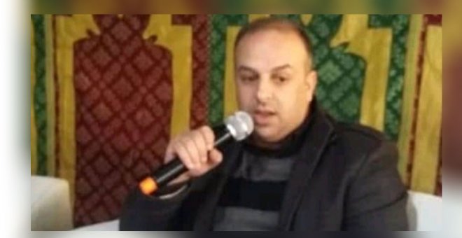 Fallece un poeta electrocutado por un micrófono en una Feria del Libro en Marruecos