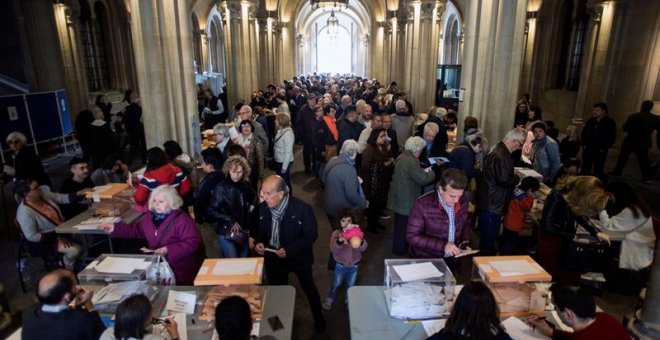 La participación se dispara en Catalunya hasta un 77,14%, 13 puntos más que en 2016