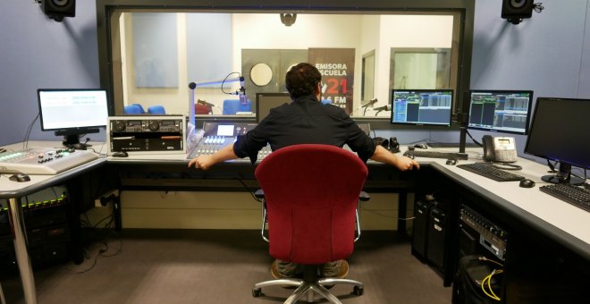 El Ayuntamiento de Madrid corta las emisiones de la radio escuela M21