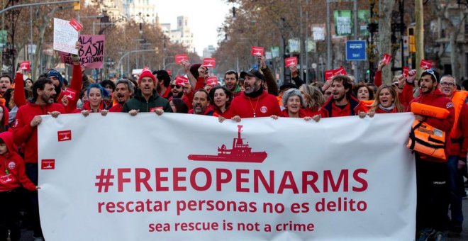 Barcelona saldrá a la calle para apoyar a los barcos de rescate en el Mediterráneo bajo el lema "antes presos que cómplices"