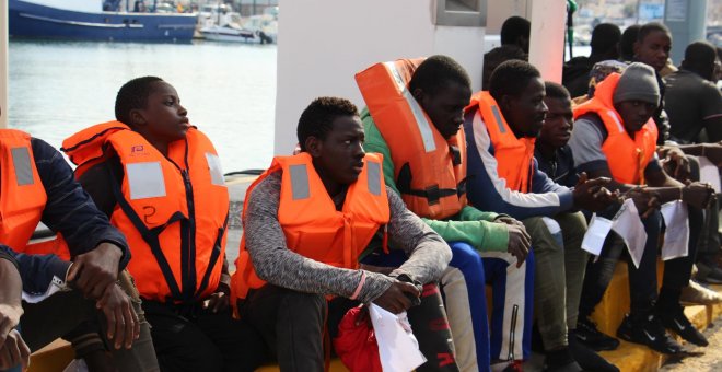 Rescatan a 280 personas de ocho pateras durante este fin de semana en Andalucía