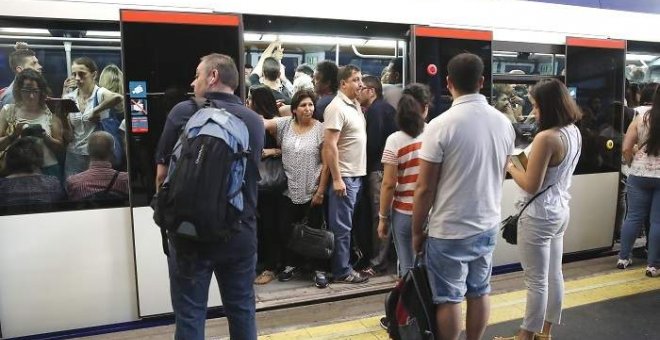 Denuncian a Metro de Madrid por impagos a personal de seguridad