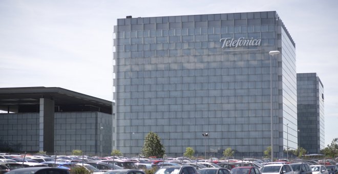 Telefónica cierra la venta de su filial en Panamá a Millicom por 536 millones