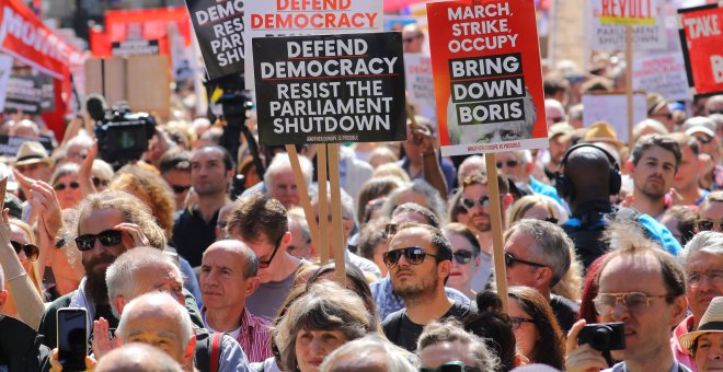 Las protestas contra Boris Johnson en Reino Unido, en imágenes