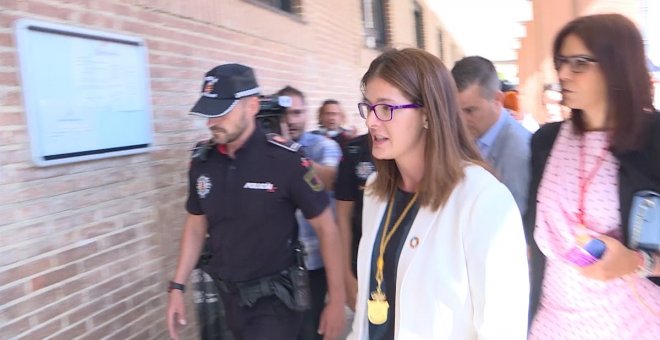 Nuevo fichaje polémico de la alcaldesa de Móstoles: contrata a una de sus mejores amigas por 52.000 euros