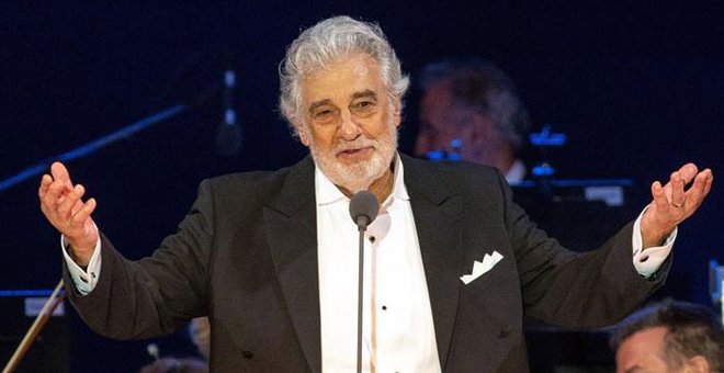 Plácido Domingo deja la Met Opera después de que 20 mujeres lo acusen de acoso sexual