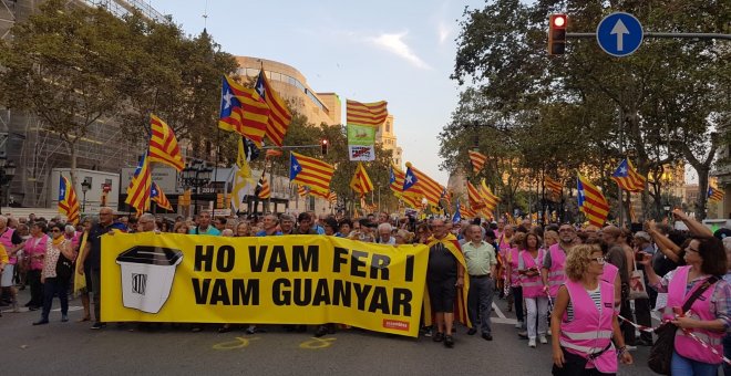 Decenas de miles de persones se manifiestan en toda Catalunya en el segundo aniversario del 1-O