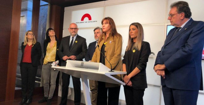 JxCat planteja abstenir-se si el PSOE reconeix Puigdemont i Torra com a interlocutors i hi ha mediació internacional