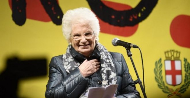 Identificados dos autores en Italia de ataques racistas en redes a Liliana Segre, superviviente del Holocausto