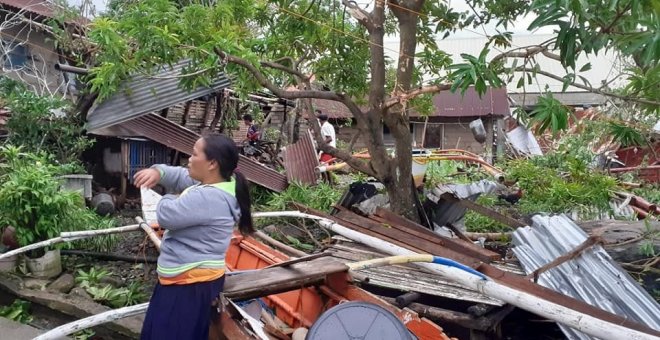 Ascienden a 28 los muertos causados por el tifón 'Úrsula' en Filipinas