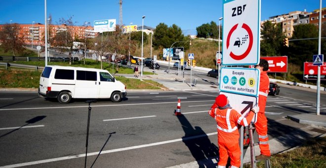 "Reducir la contaminación evita muertes": indignación por la anulación de la Zona de Bajas Emisiones en Barcelona