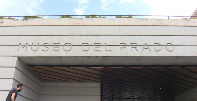 Visitantes acuden gratis al Museo del Prado por la Fiesta Nacional