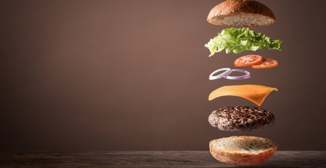 El dilema de la hamburguesa sin carne: ¿orgánica e insulsa o sabrosa pero transgénica?