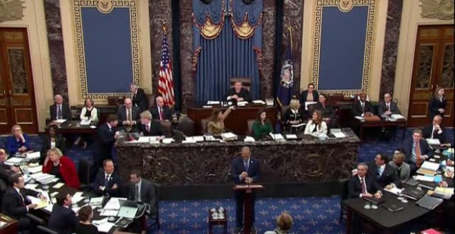 Una protesta antiabortista irrumpe en el Senado durante el impeachment a Trump