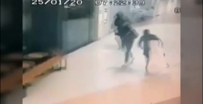 Robo de película en el centro comercial Xanadú con alunizaje incluído