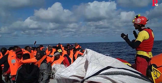 Asistimos al rescate de otras 78 personas que estaban a la deriva  en la zona SAR de Libia en el segundo día de misión