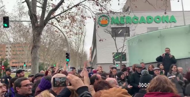 Monólogo de violencia machista frente a la Asamblea de Madrid