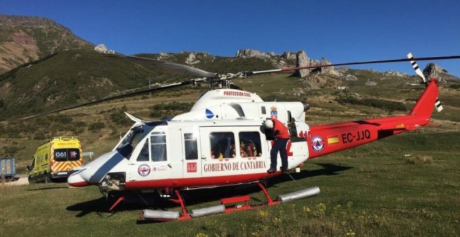 Rescatado el cuerpo de un varón desaparecido desde anoche en la playa de Antuerta, en Ajo