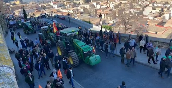 Agricultores se manifiestan en Toledo para mejorar su situación
