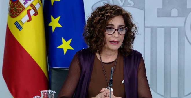 El Gobierno aprueba la subida del salario mínimo a 950 euros este año