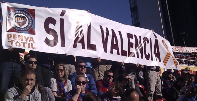 La plena normalització del valencià, el partit encara per guanyar