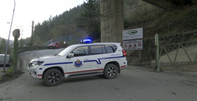 Reanudan la búsqueda de los trabajadores sepultados en Zaldibar