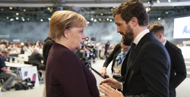 Casado no es Merkel: el PP cree que aislar a la ultraderecha les perjudicaría