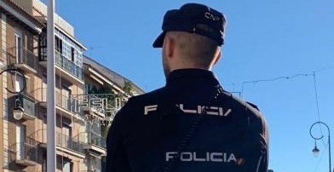 Detenido un hombre cuando trataba de robar en un piso de Santander