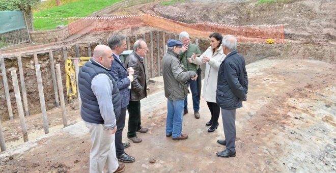 El ascensor y la pasarela peatonal entre Jesús de Monasterio y la calle Alta costarán 1,4 millones de euros y estarán en 9 meses