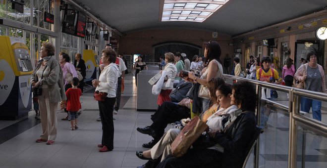 Los servicios mínimos para la huelga de vigilantes en Renfe Cantabria serán del 60%