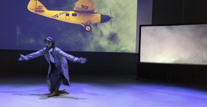 Café de las Artes despide el ciclo 'Merienda en el teatro' con 'Amarillo caído del cielo'