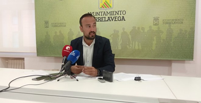 El alcalde de Torrelavega afirma que el futuro de Sniace todavía podría ser "viable"