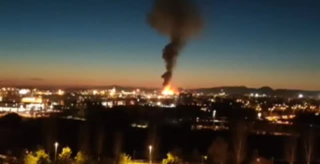 Todo sigue igual un mes después de la explosión en la planta química de Tarragona