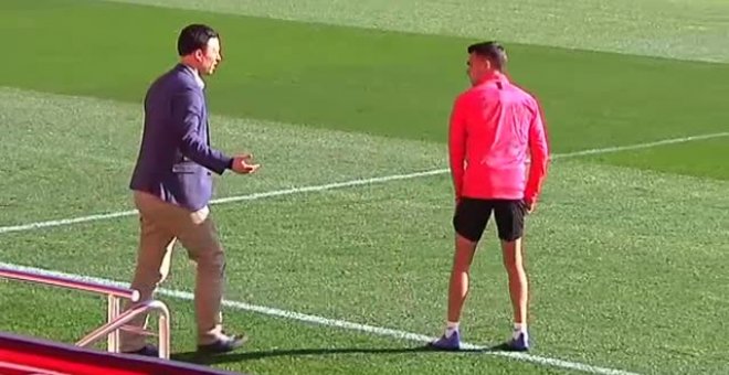 Reguilón, con molestias durante el entrenamiento del Sevilla, duda para el Espanyol