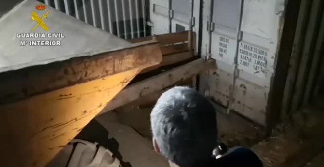 La Guardia Civil desmantela en Málaga la primera fábrica clandestina de tabaco "underground" de Europa