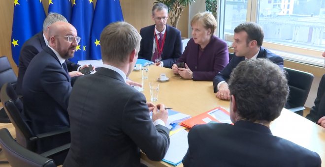 Merkel se reúne con Macron por el presupuesto comunitario