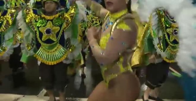 Arranca el Carnaval de Río de Janeiro a ritmo de samba