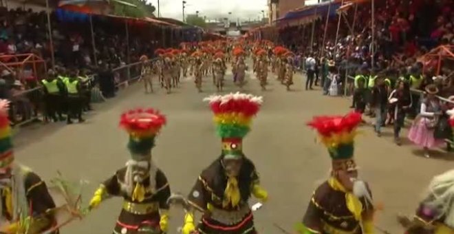 Color y tradición en el Carnaval de Oruro en Bolivia