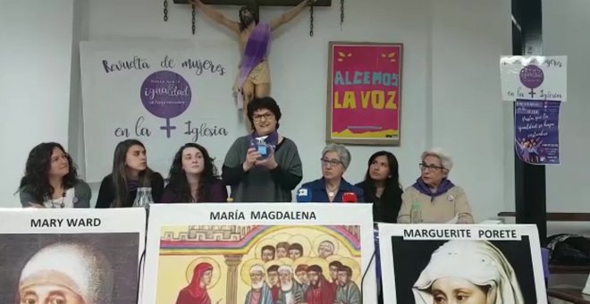 Convocantes de Revuelta de Mujeres en la Iglesia esparcen "perfume de la equidad"