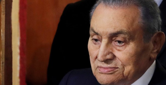 El legado de Mubarak: represión y una economía al borde del precipicio